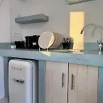 Avant Garde