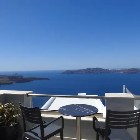 Avant Garde דירה *